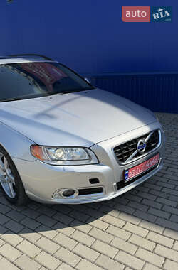 Універсал Volvo V70 2013 в Нововолинську