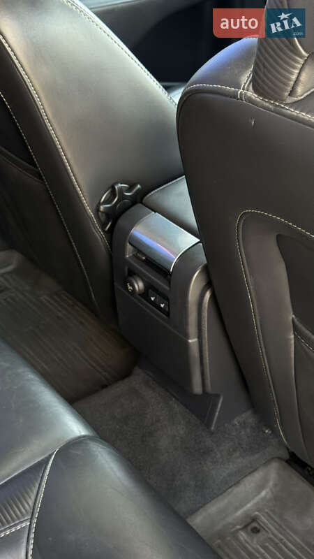 Универсал Volvo V70 2013 в Нововолынске фото 25 Универсал Volvo V70 2013 в Нововолынске