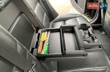 Универсал Volvo V70 2012 в 