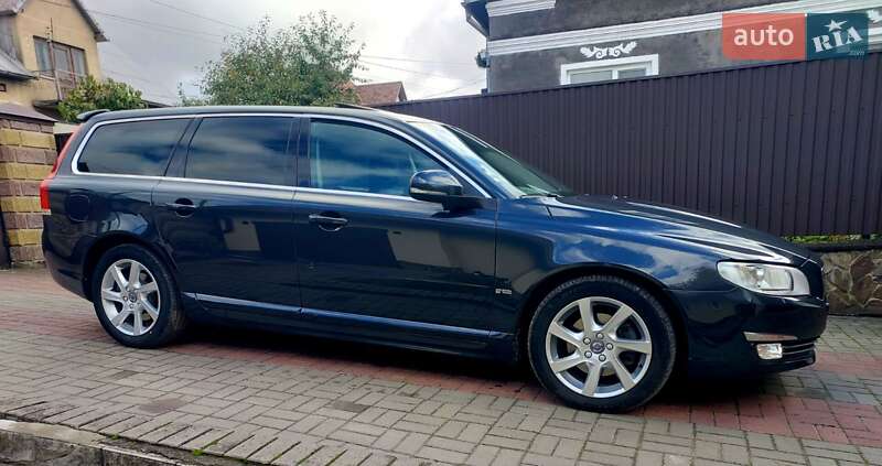 Універсал Volvo V70 2015 в Бродах