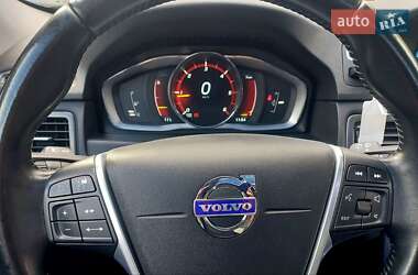 Универсал Volvo V70 2015 в 