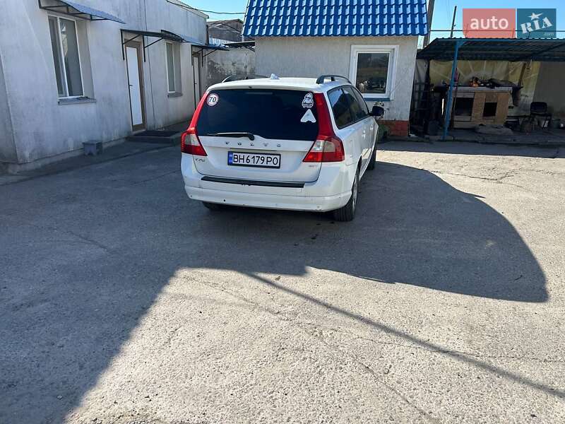 Универсал Volvo V70 2008 в Великодолинском фото 9 Универсал Volvo V70 2008 в Великодолинском