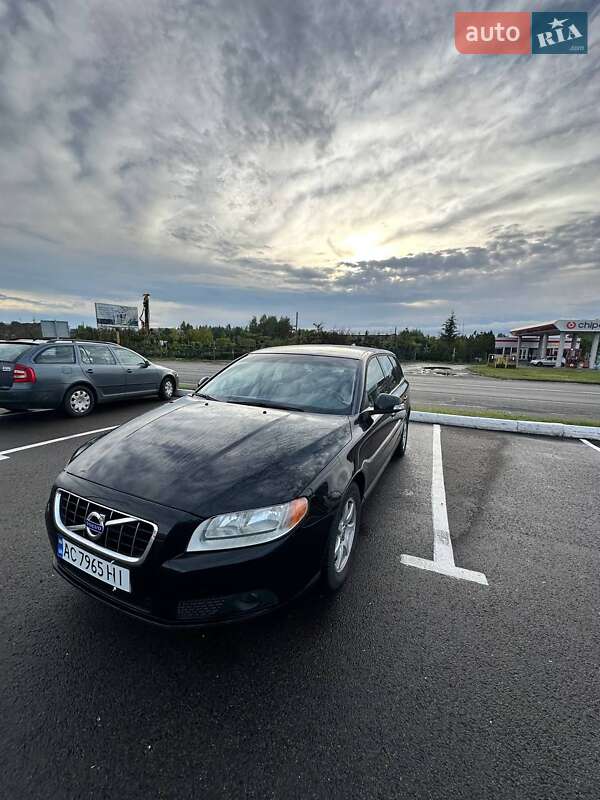 Универсал Volvo V70 2009 в Луцке фото 3 Универсал Volvo V70 2009 в Луцке