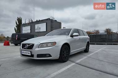 Універсал Volvo V70 2013 в Києві