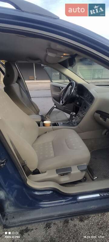 Универсал Volvo V70 2003 в Черкассах