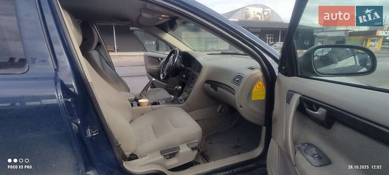 Универсал Volvo V70 2003 в Черкассах