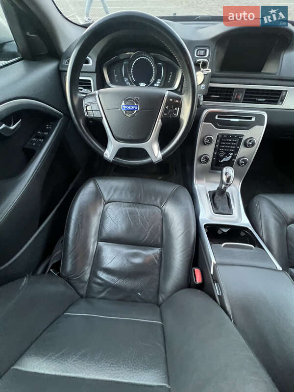 Универсал Volvo V70 2013 в Луцке фото 18 Универсал Volvo V70 2013 в Луцке