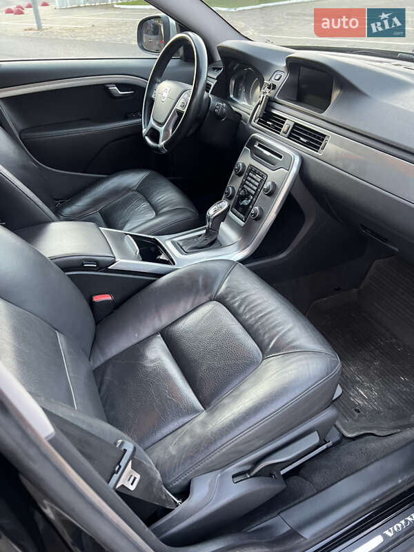 Универсал Volvo V70 2013 в Луцке фото 31 Универсал Volvo V70 2013 в Луцке