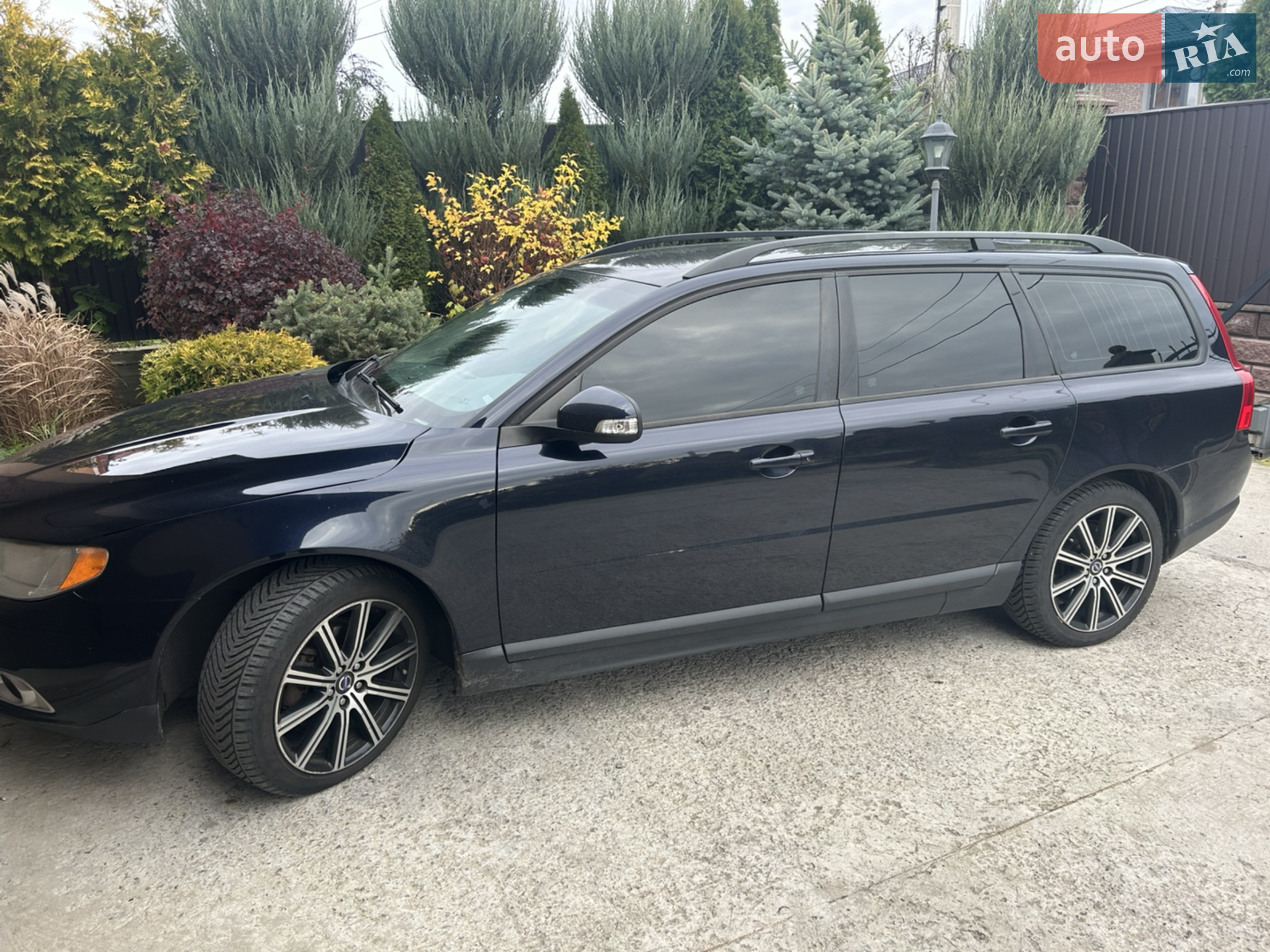 2010 Volvo V70 - мініатюра 2
