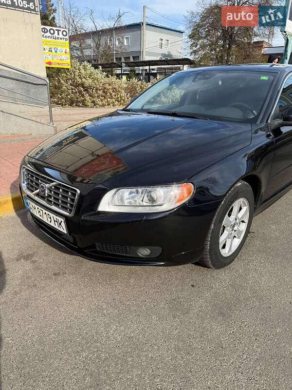 Универсал Volvo V70 2011 в Звягеле фото 2 Универсал Volvo V70 2011 в Звягеле