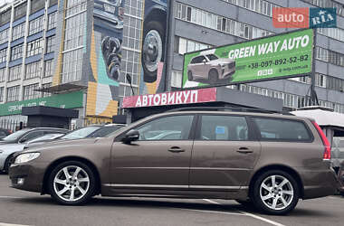 Універсал Volvo V70 2015 в Києві