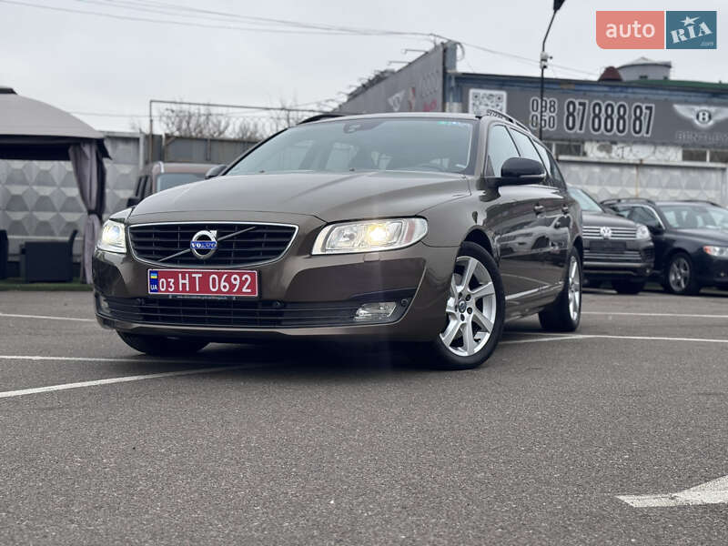 Універсал Volvo V70 2015 в Києві
