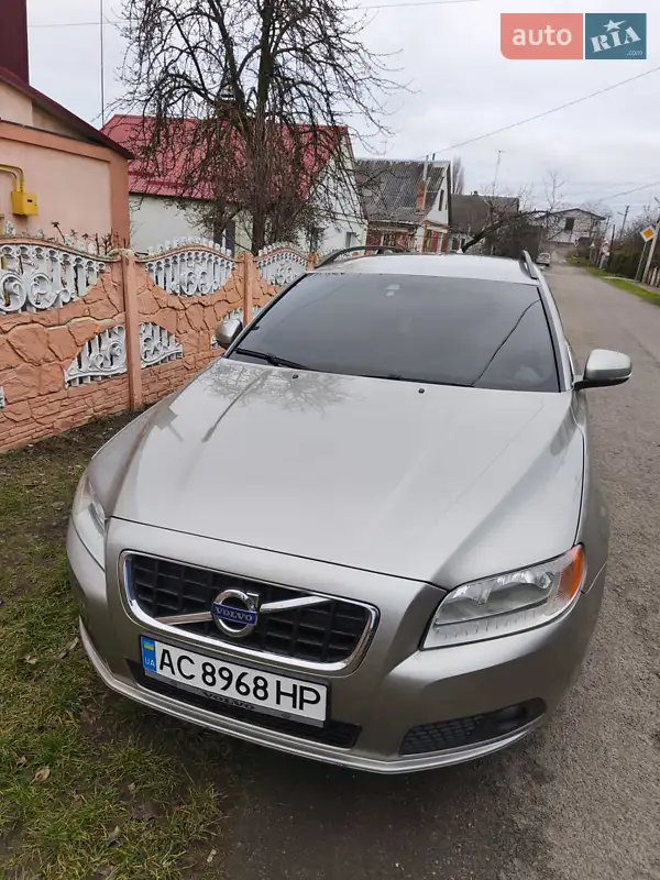 Volvo V70