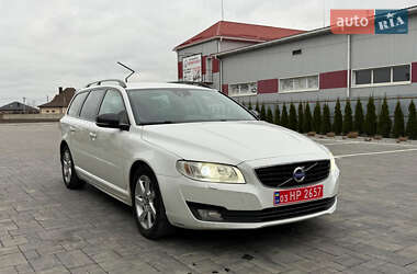 Универсал Volvo V70 2015 в Кременце