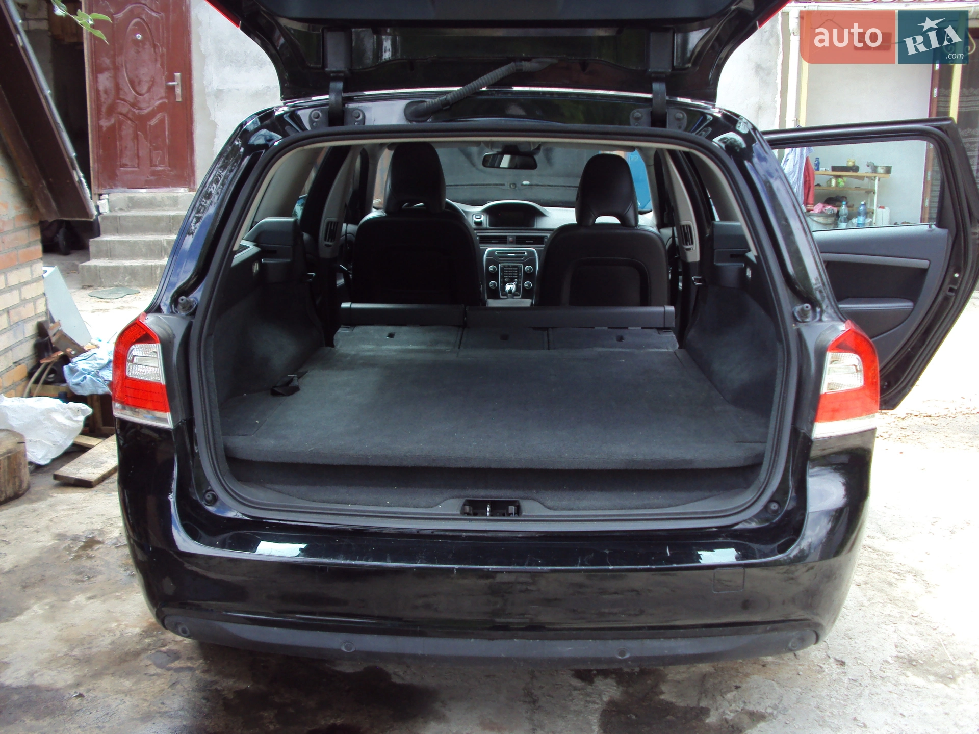 2013 Volvo V70 - мініатюра 8