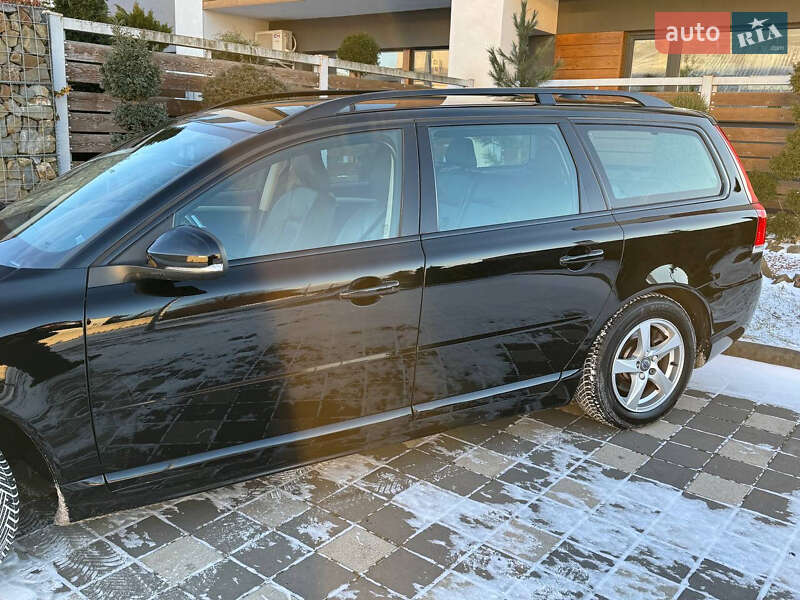 Универсал Volvo V70 2015 в Стрые