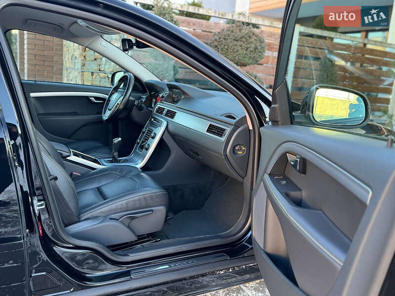 Универсал Volvo V70 2015 в Стрые