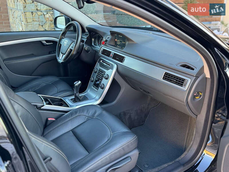 Универсал Volvo V70 2015 в Стрые