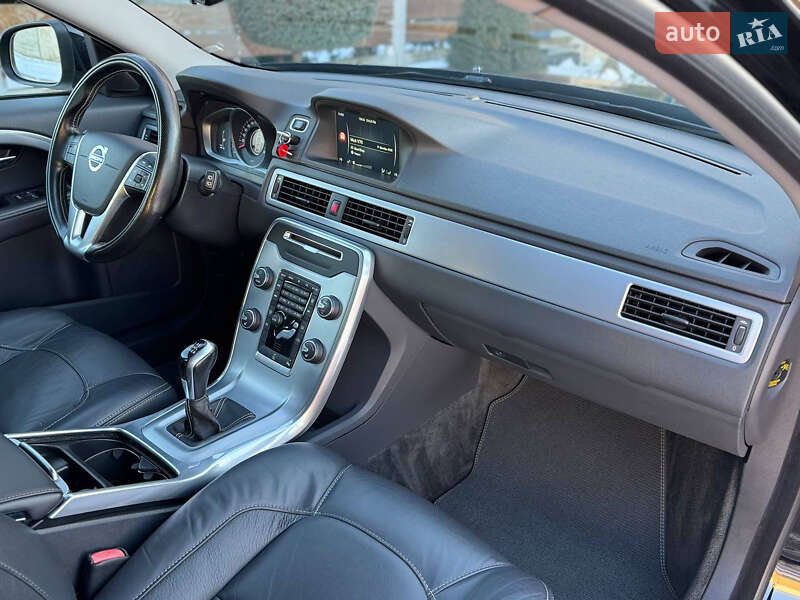 Универсал Volvo V70 2015 в Стрые