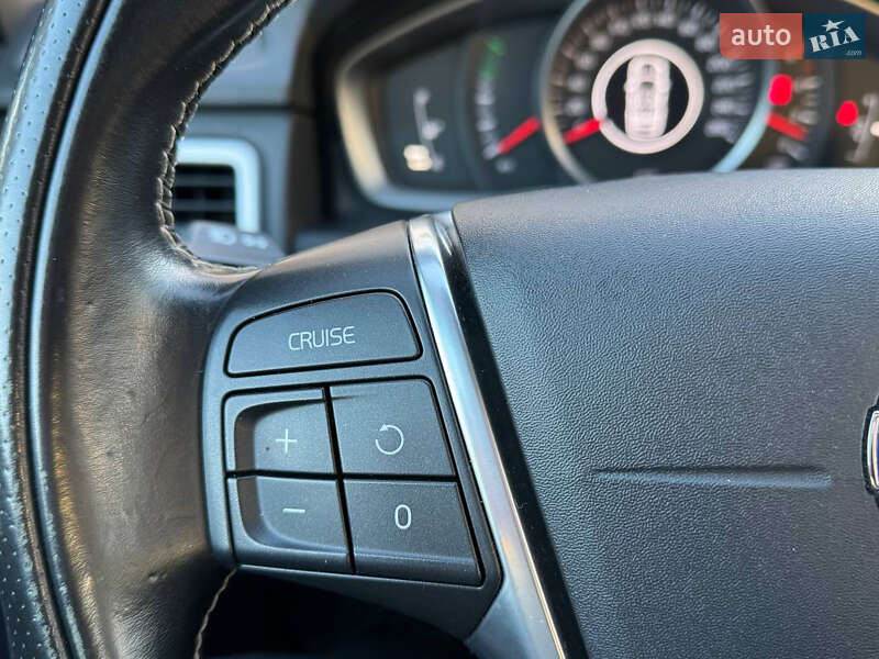 Универсал Volvo V70 2015 в Стрые