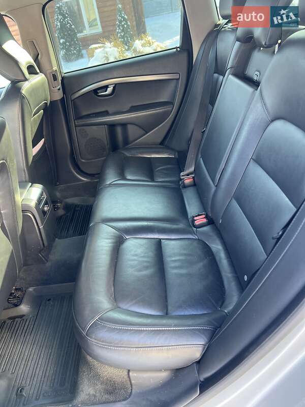 Универсал Volvo V70 2014 в Чорткове фото 24 Универсал Volvo V70 2014 в Чорткове