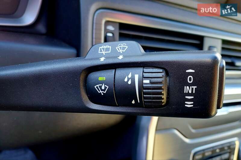 Универсал Volvo V70 2016 в Бродах фото 40 Универсал Volvo V70 2016 в Бродах