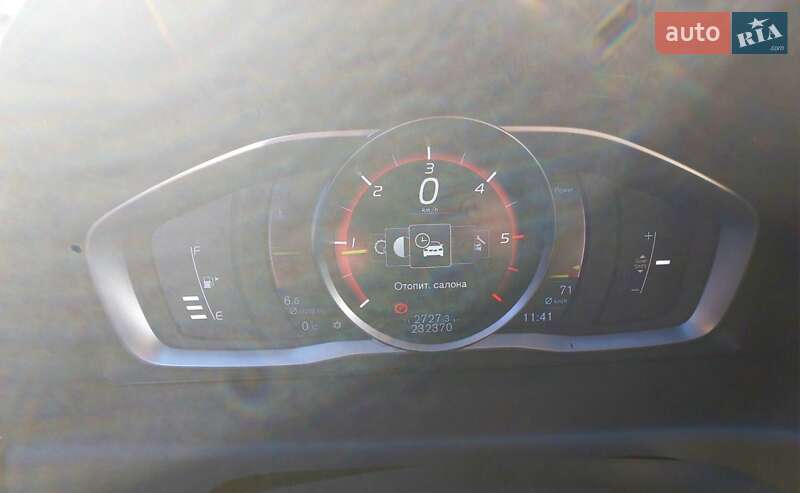 Универсал Volvo V70 2016 в Бродах фото 46 Универсал Volvo V70 2016 в Бродах