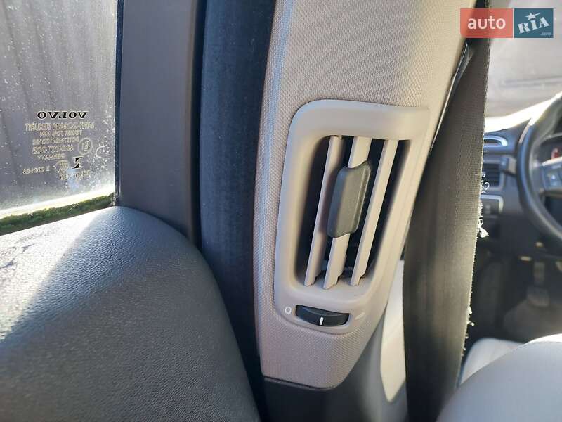 Универсал Volvo V70 2016 в Бродах фото 65 Универсал Volvo V70 2016 в Бродах