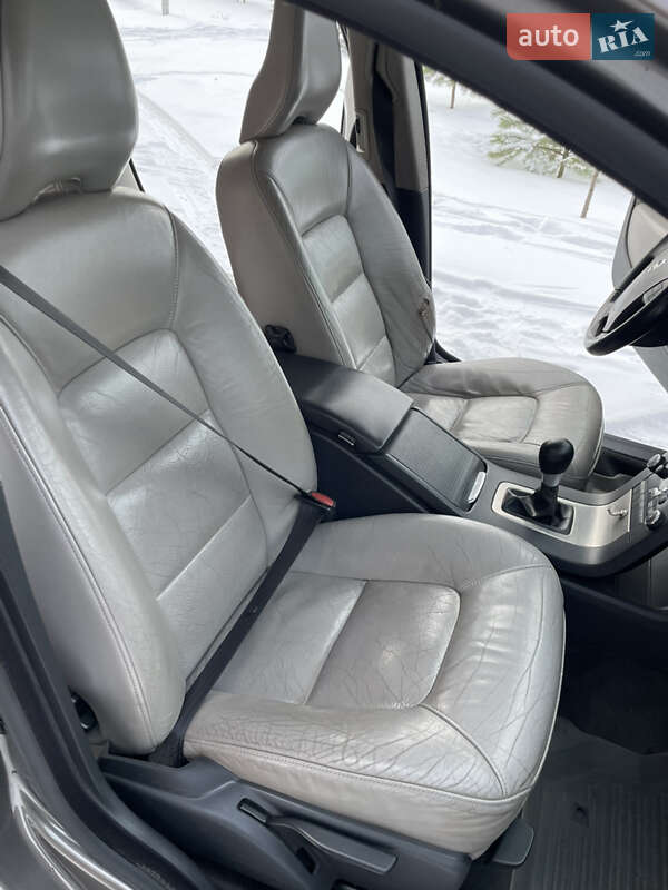 Универсал Volvo V70 2009 в Звенигородке фото 57 Универсал Volvo V70 2009 в Звенигородке