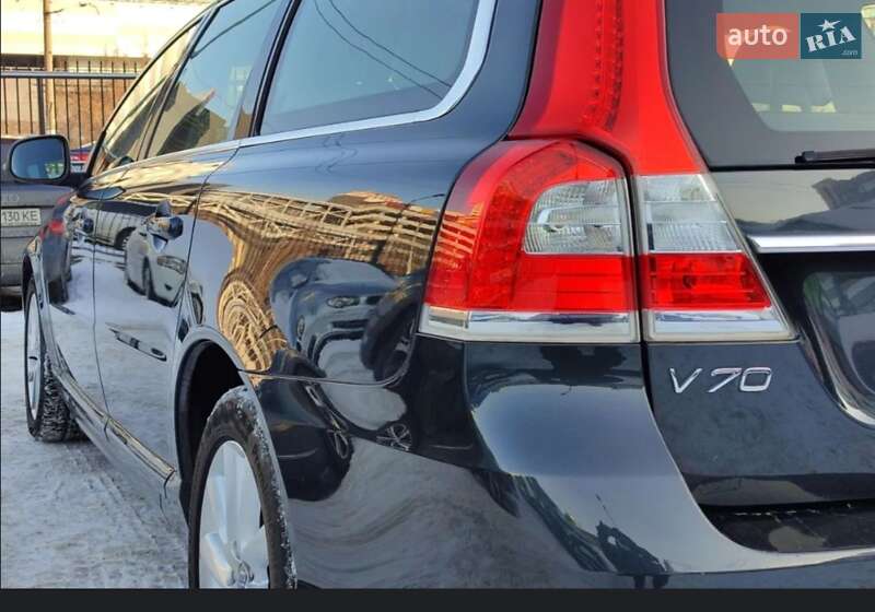 Volvo V70 2011