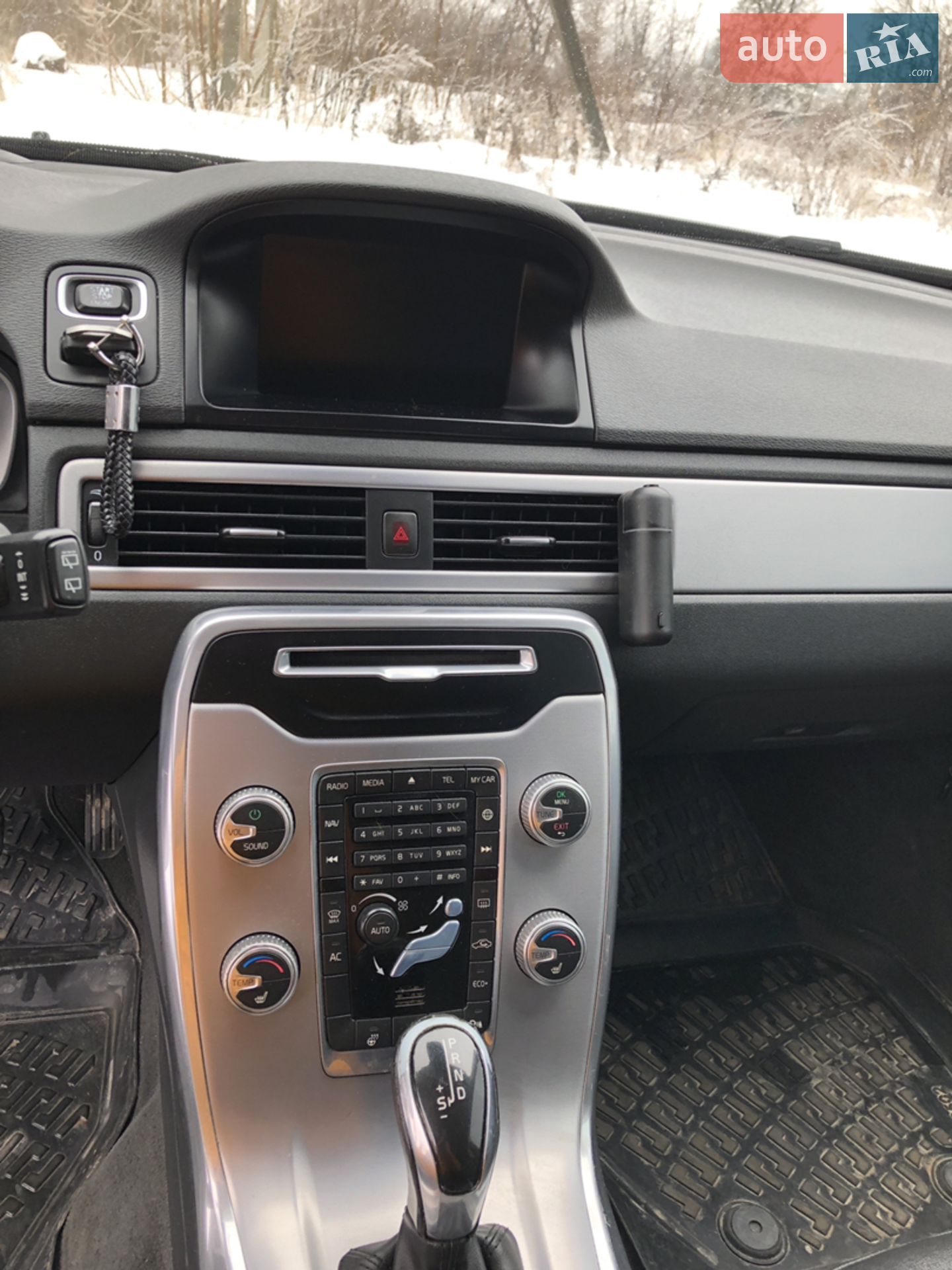2015 Volvo V70 - мініатюра 8