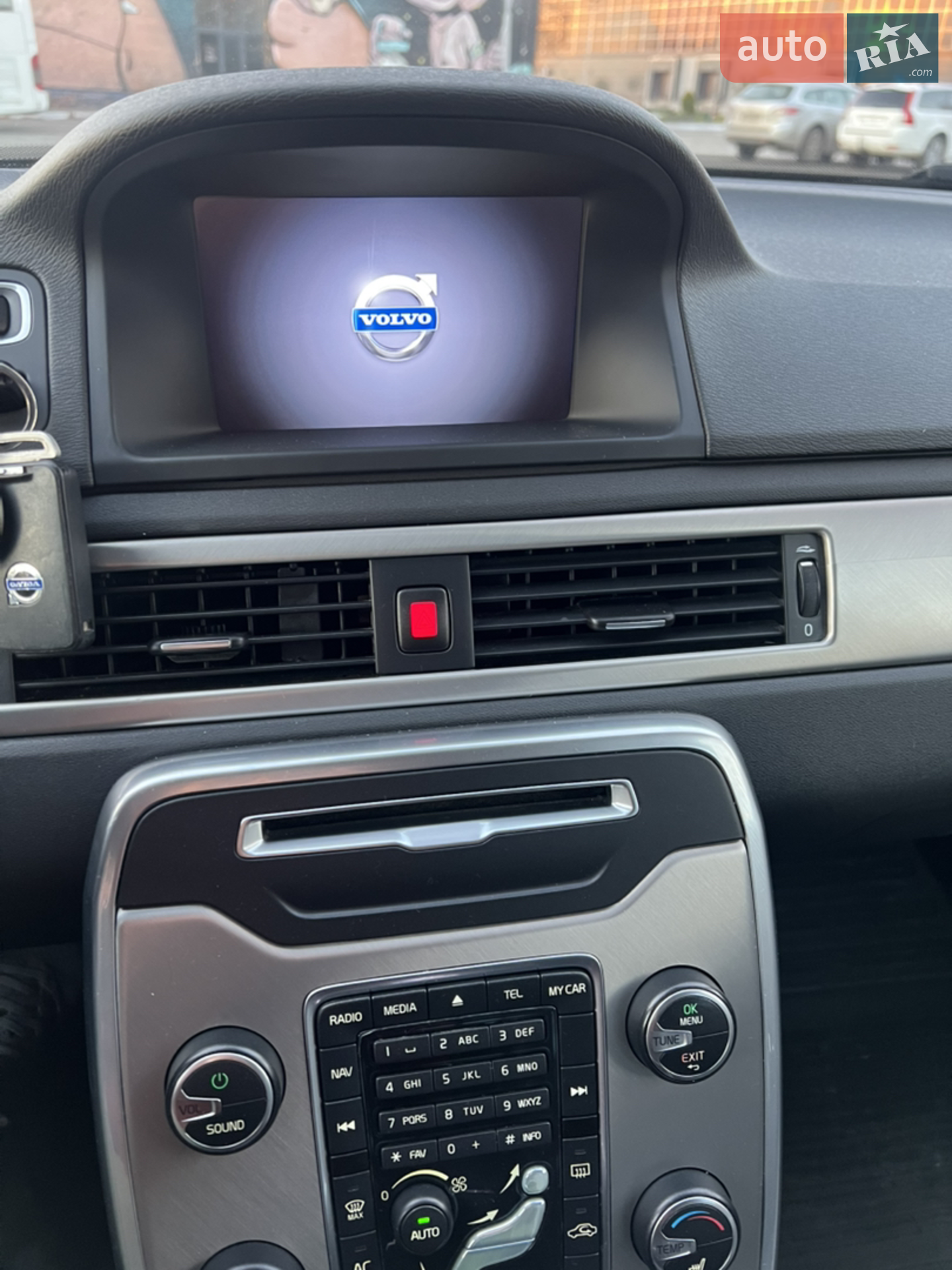 2013 Volvo V70 - мініатюра 29