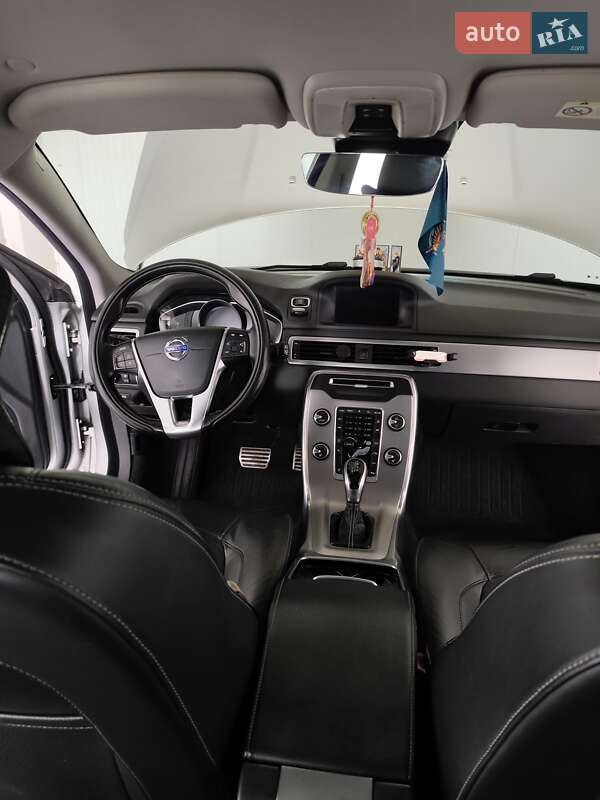 Универсал Volvo V70 2016 в Тернополе