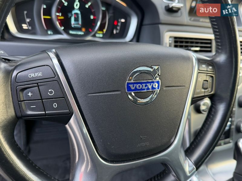 Универсал Volvo V70 2013 в Львове