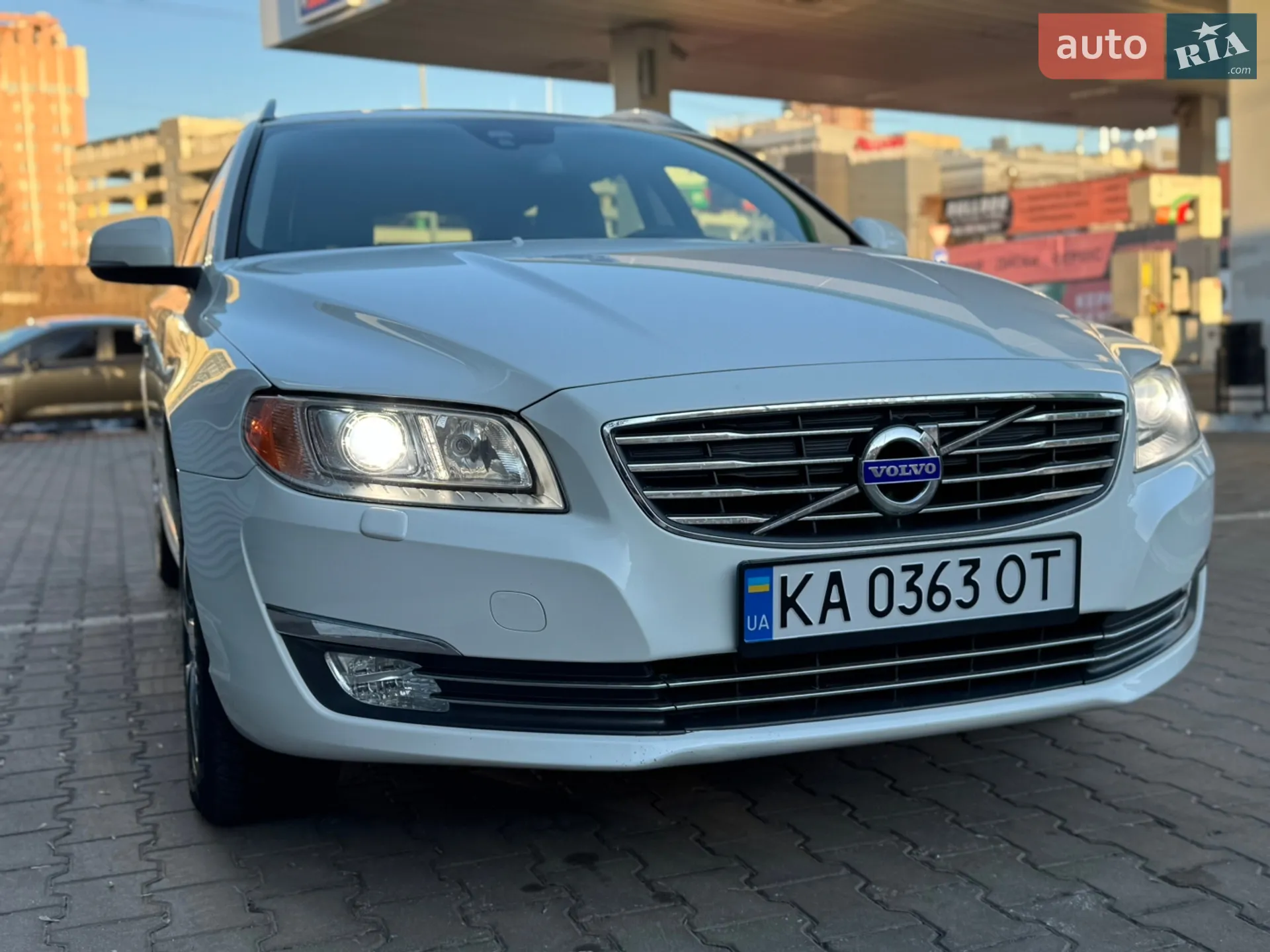 2013 Volvo V70 - мініатюра 11