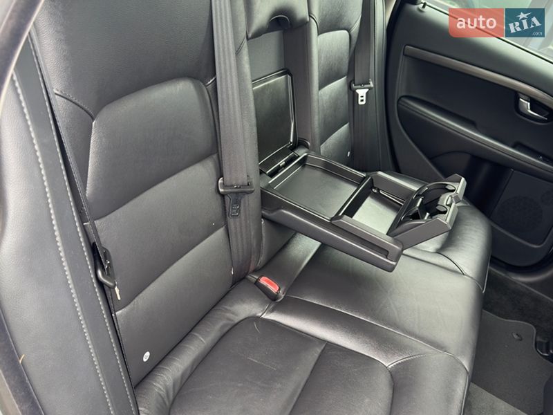 Универсал Volvo V70 2015 в Киеве