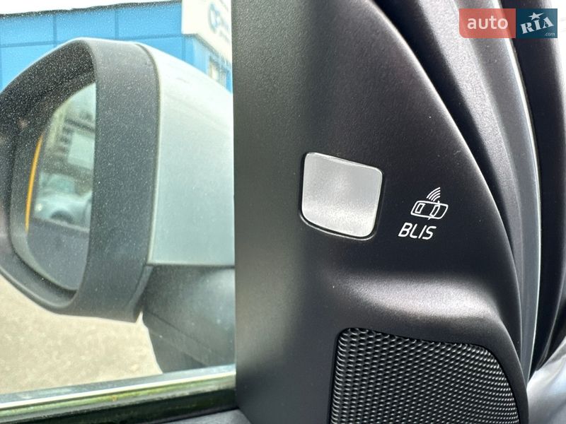 Универсал Volvo V70 2015 в Киеве