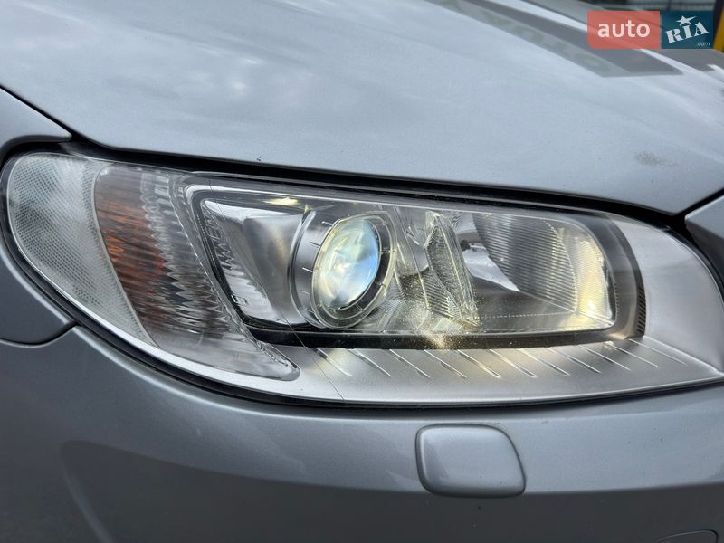 Универсал Volvo V70 2015 в Киеве