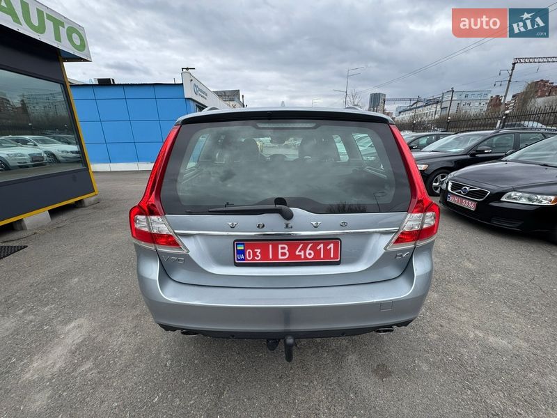 Универсал Volvo V70 2015 в Киеве
