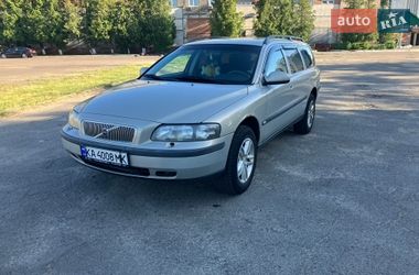 Універсал Volvo V70 2000 в Києві