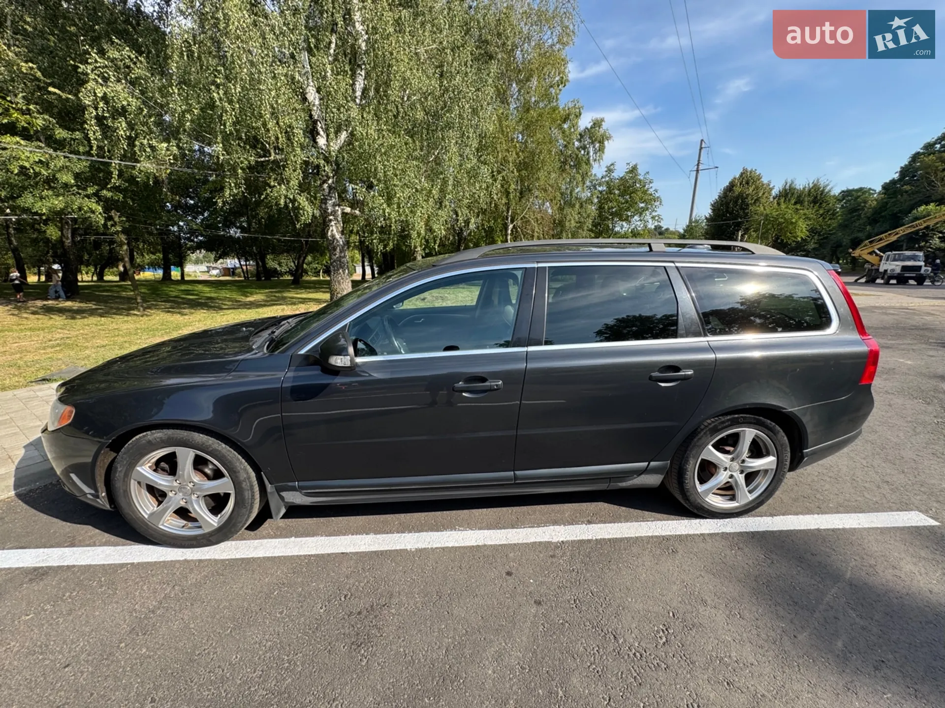 2010 Volvo V70 - мініатюра 2