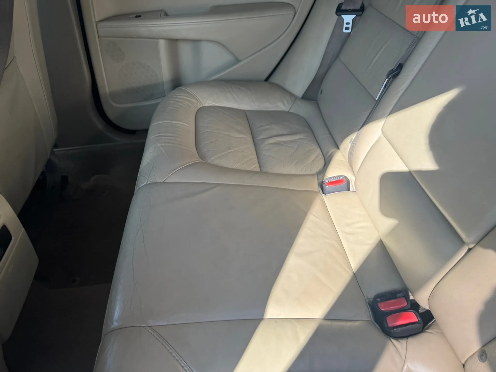 2011 Volvo V70 - мініатюра 13