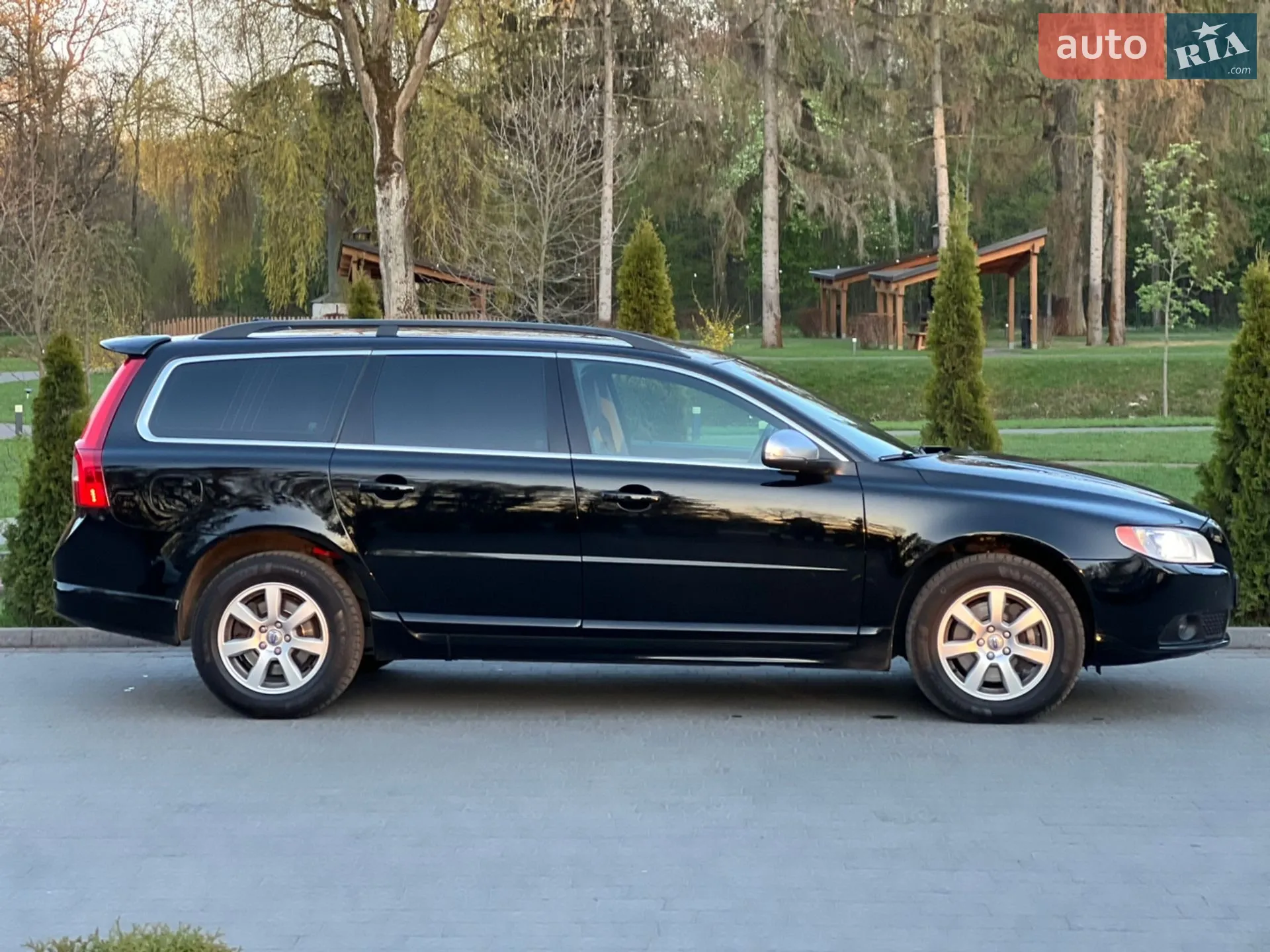 2013 Volvo V70 - мініатюра 2