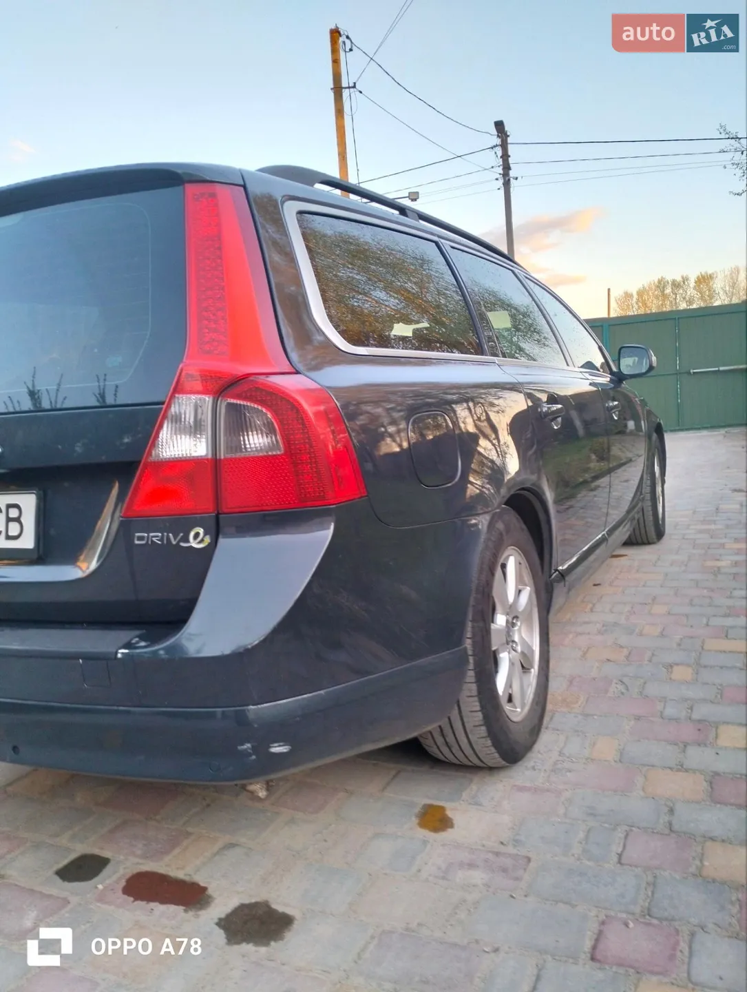 2010 Volvo V70 - мініатюра 3