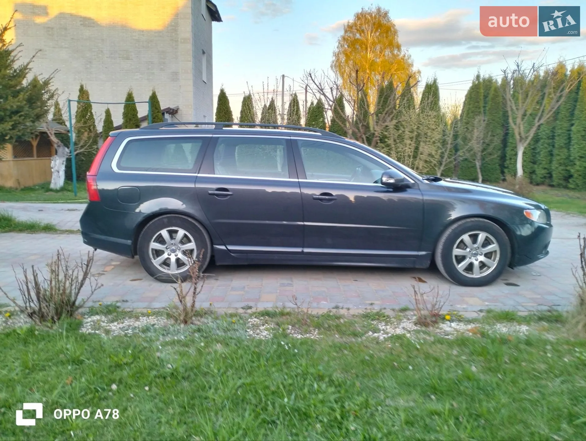 2010 Volvo V70 - мініатюра 4