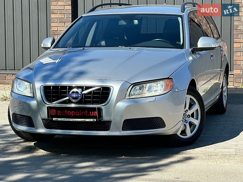 Универсал Volvo V70 2011 в Белогородке