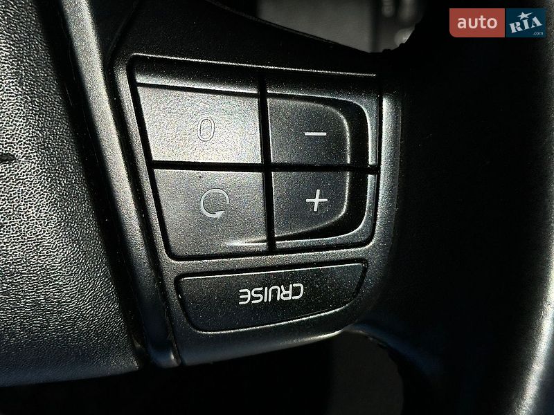 Универсал Volvo V70 2011 в Белогородке