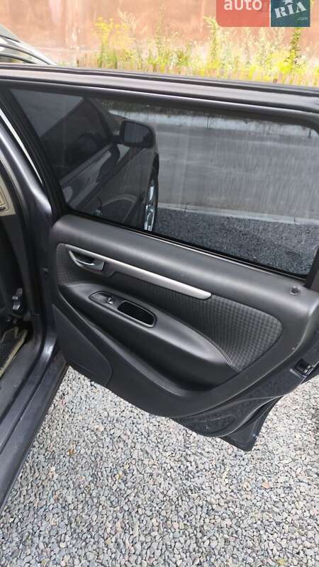 Универсал Volvo V70 2004 в Костополе