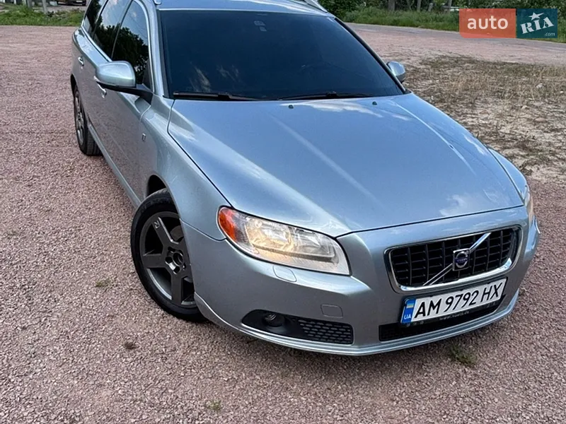 Volvo V70