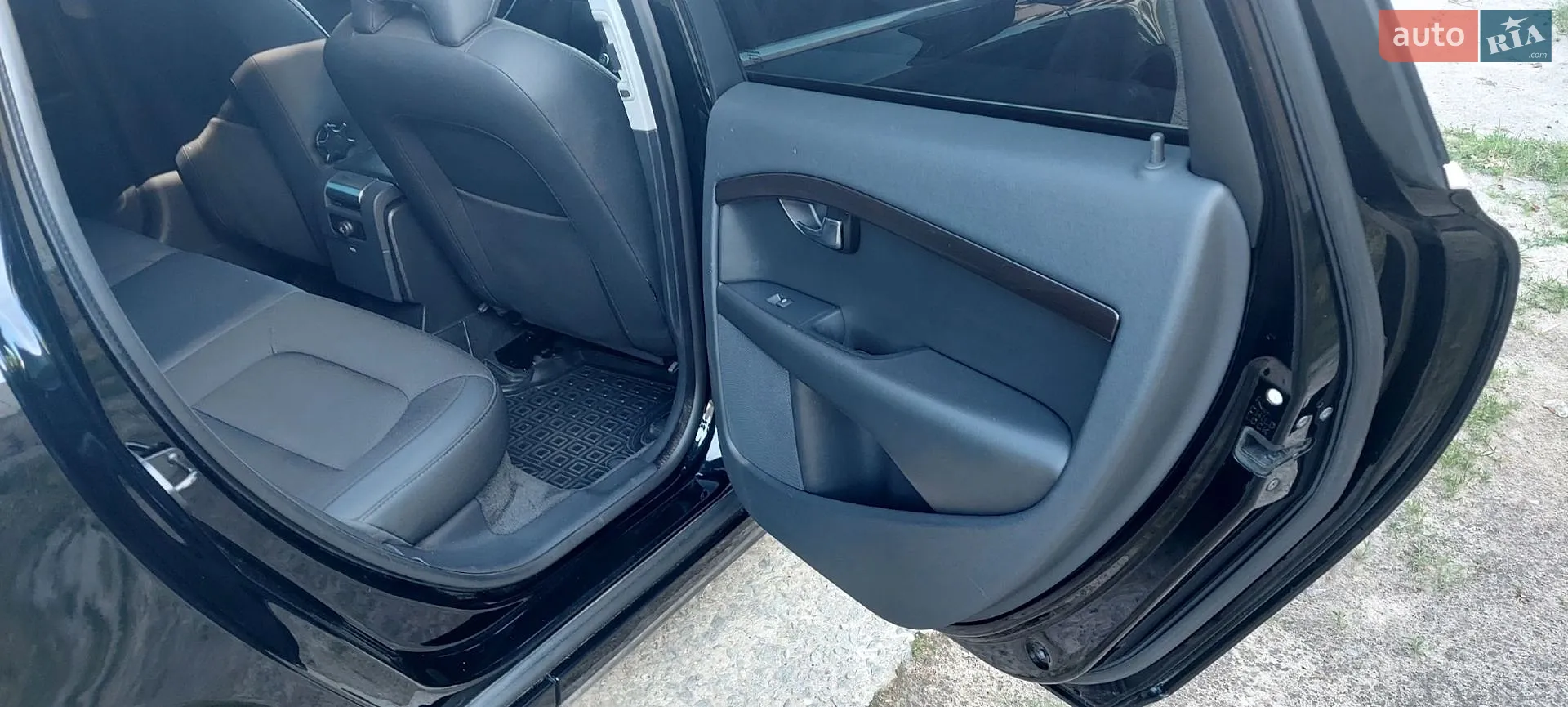 2011 Volvo V70 - мініатюра 13